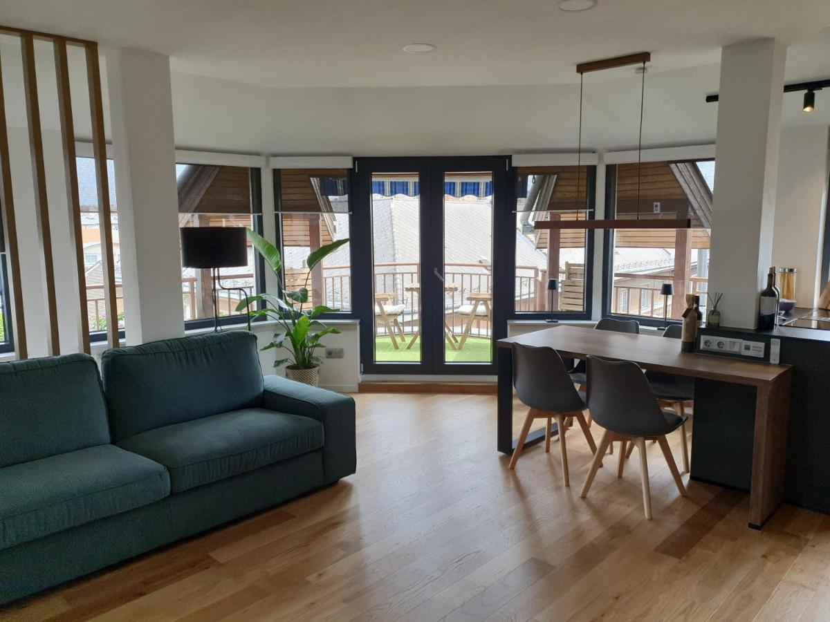 Modern Top Floor Loft With Balcony Budapest Ngoại thất bức ảnh