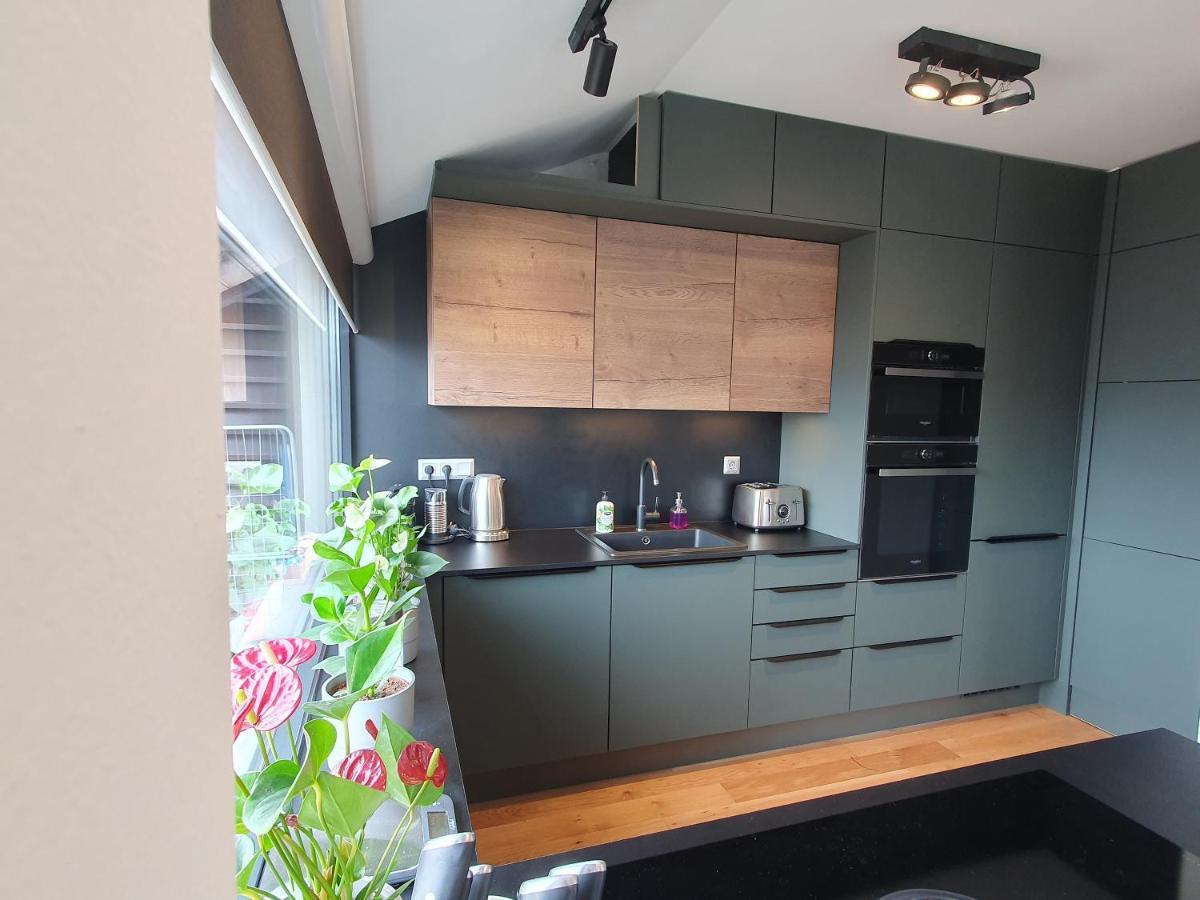 Modern Top Floor Loft With Balcony Budapest Ngoại thất bức ảnh