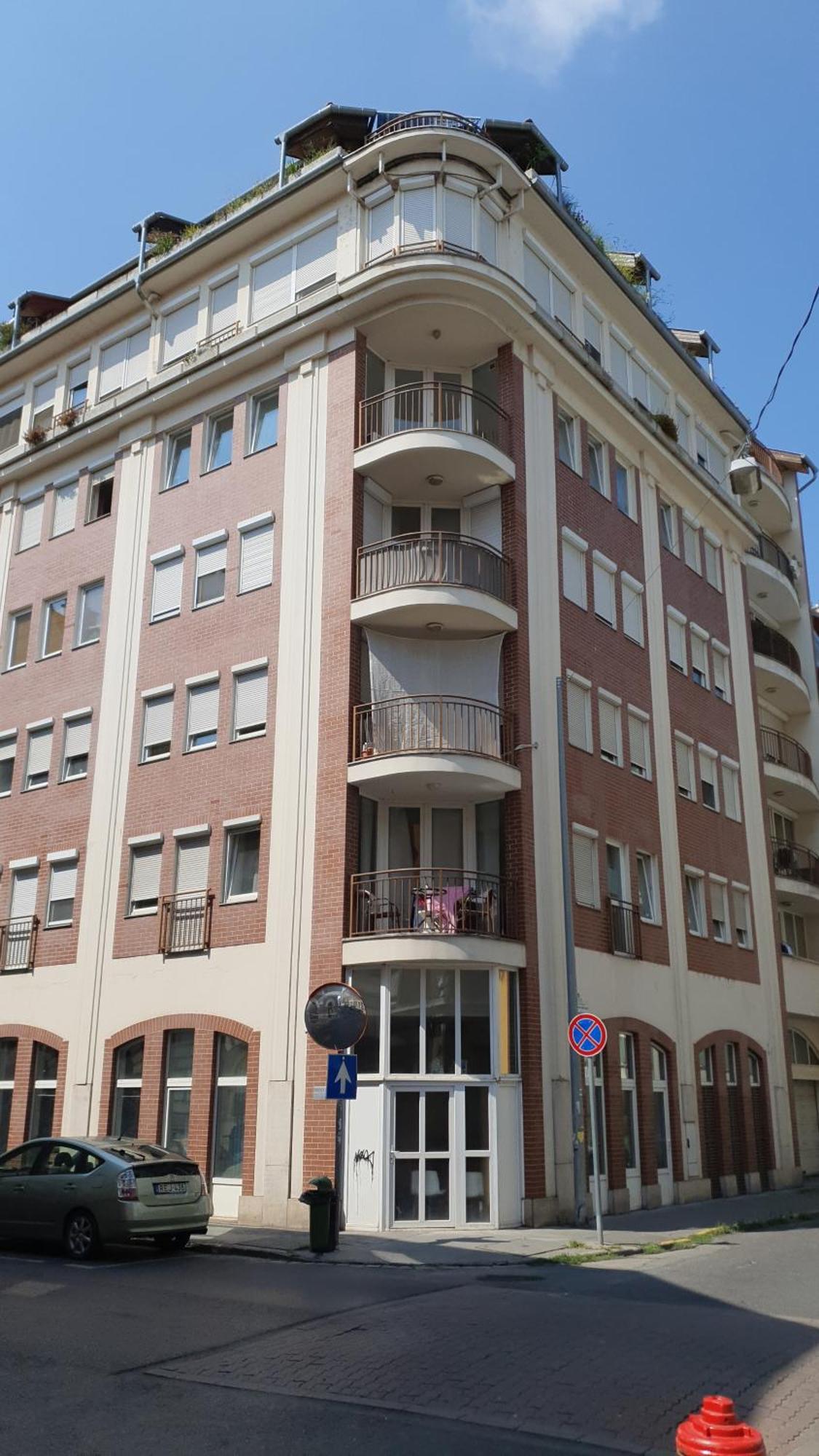 Modern Top Floor Loft With Balcony Budapest Ngoại thất bức ảnh